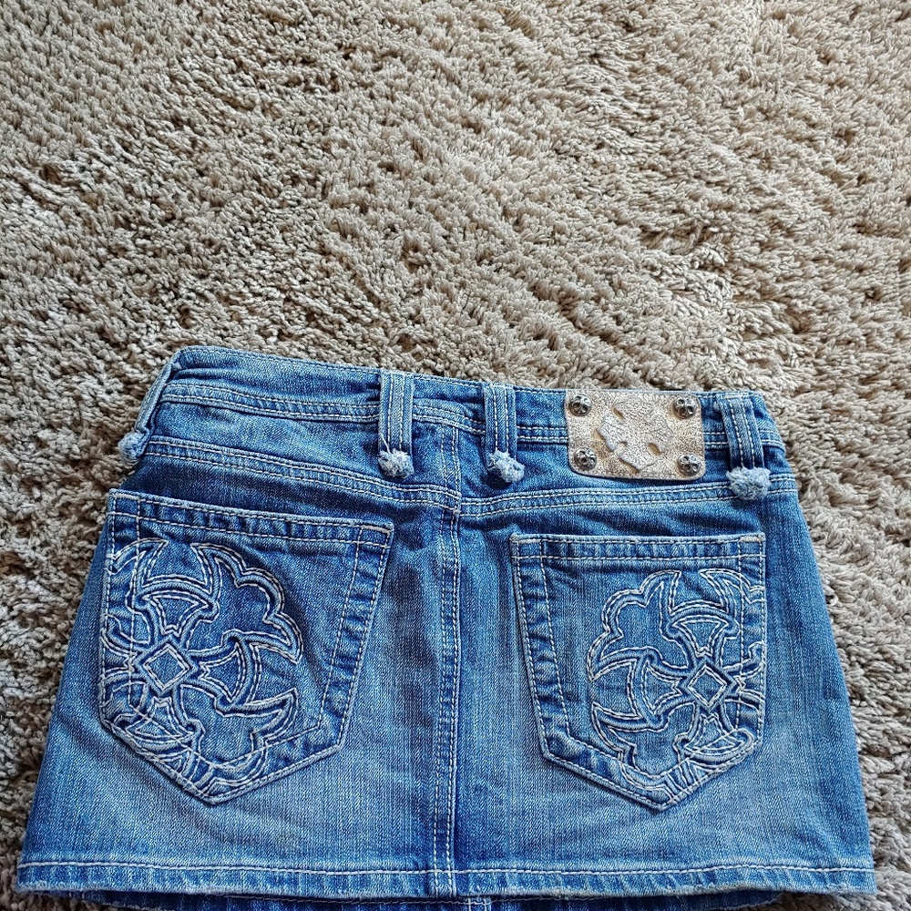 Small miss me skirt